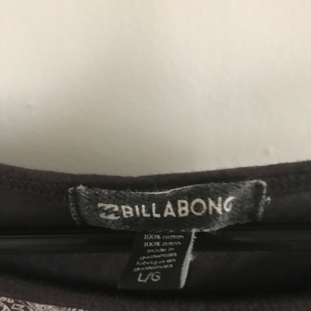 Billabong top - Picture 3 of 5